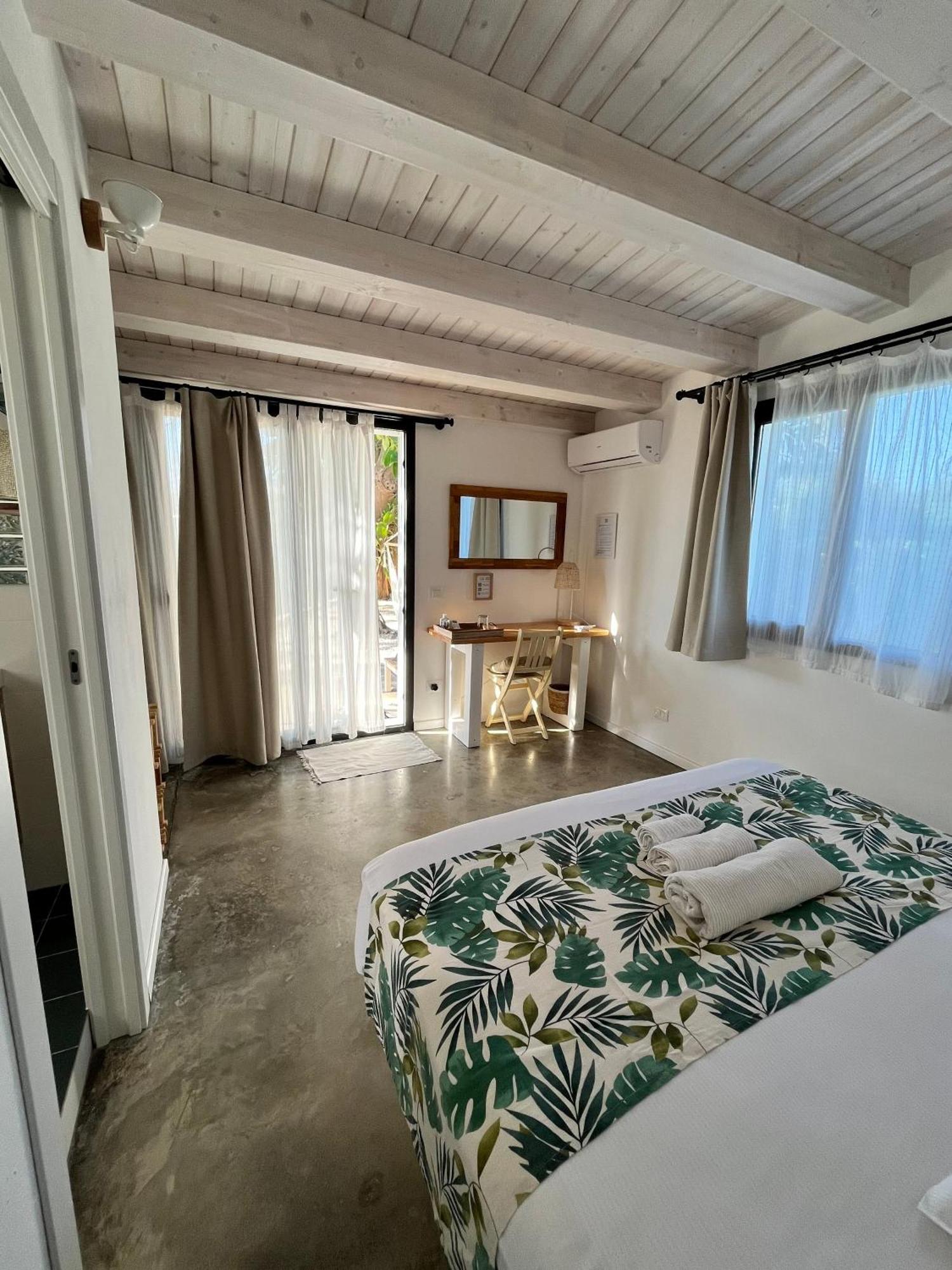 Mayana Sicily - The Suites Santa Maria del Focallo Esterno foto